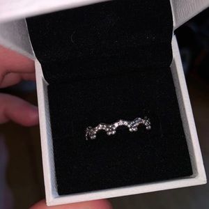 Pandora Flower Crown Ring